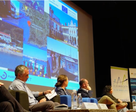 2023-04-28_09-03-55.png Palco com apresentação